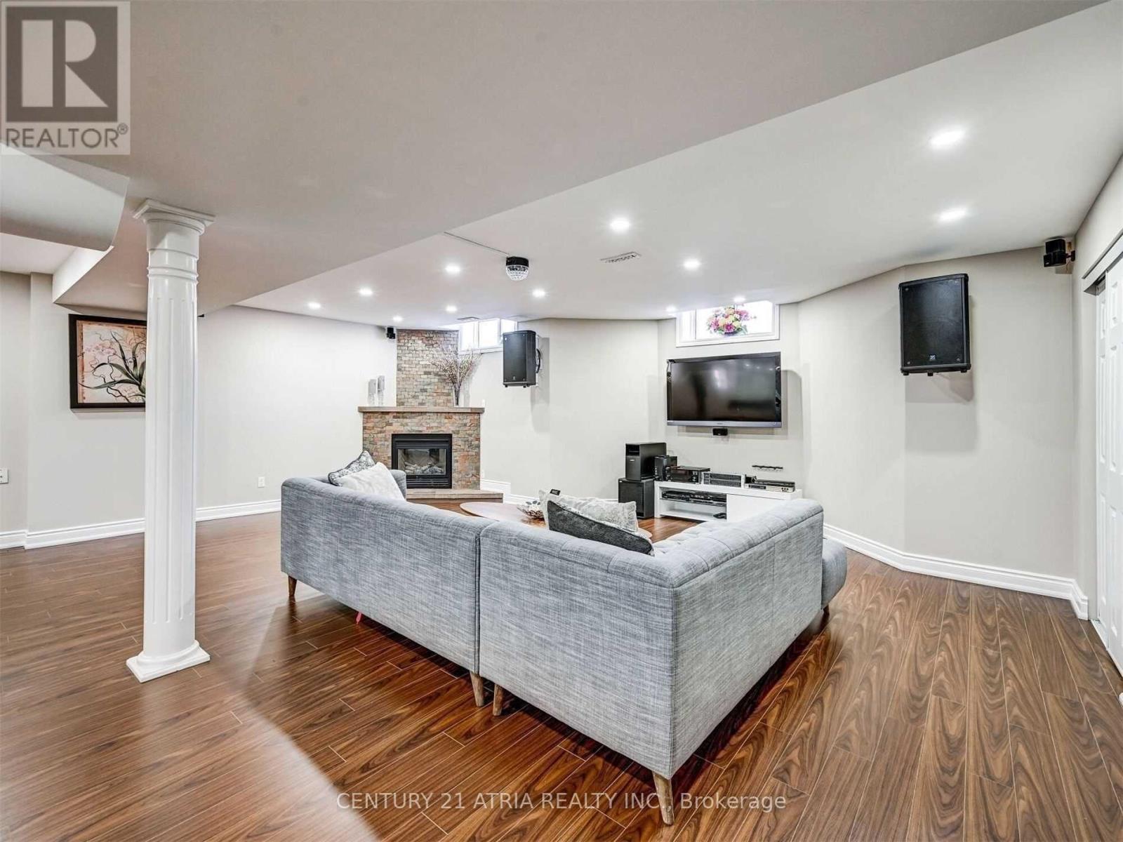 54 Grey Alder Avenue, Richmond Hill, Ontario  L4B 3R5 - Photo 33 - N12775534