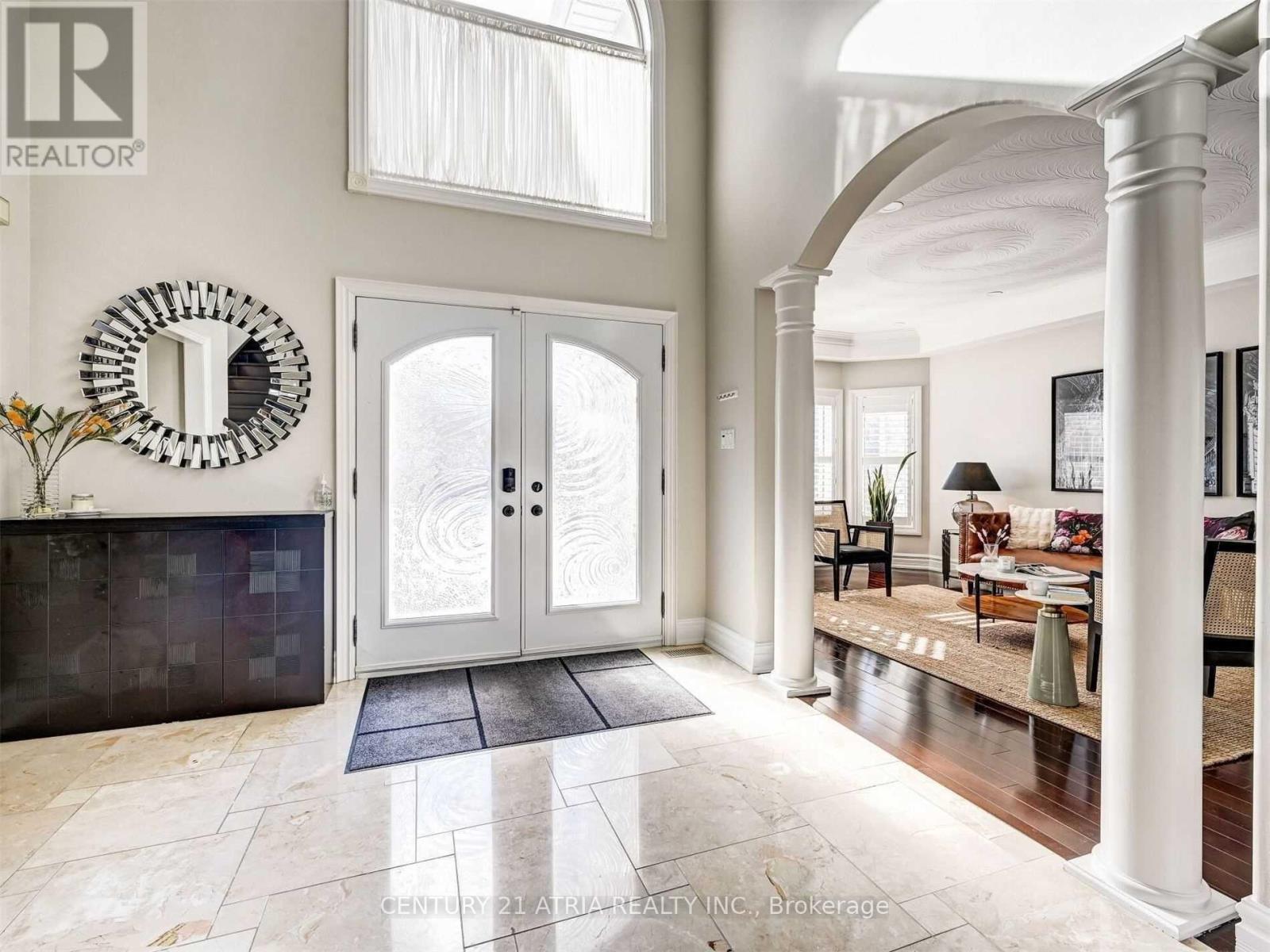 54 Grey Alder Avenue, Richmond Hill, Ontario  L4B 3R5 - Photo 4 - N12775534