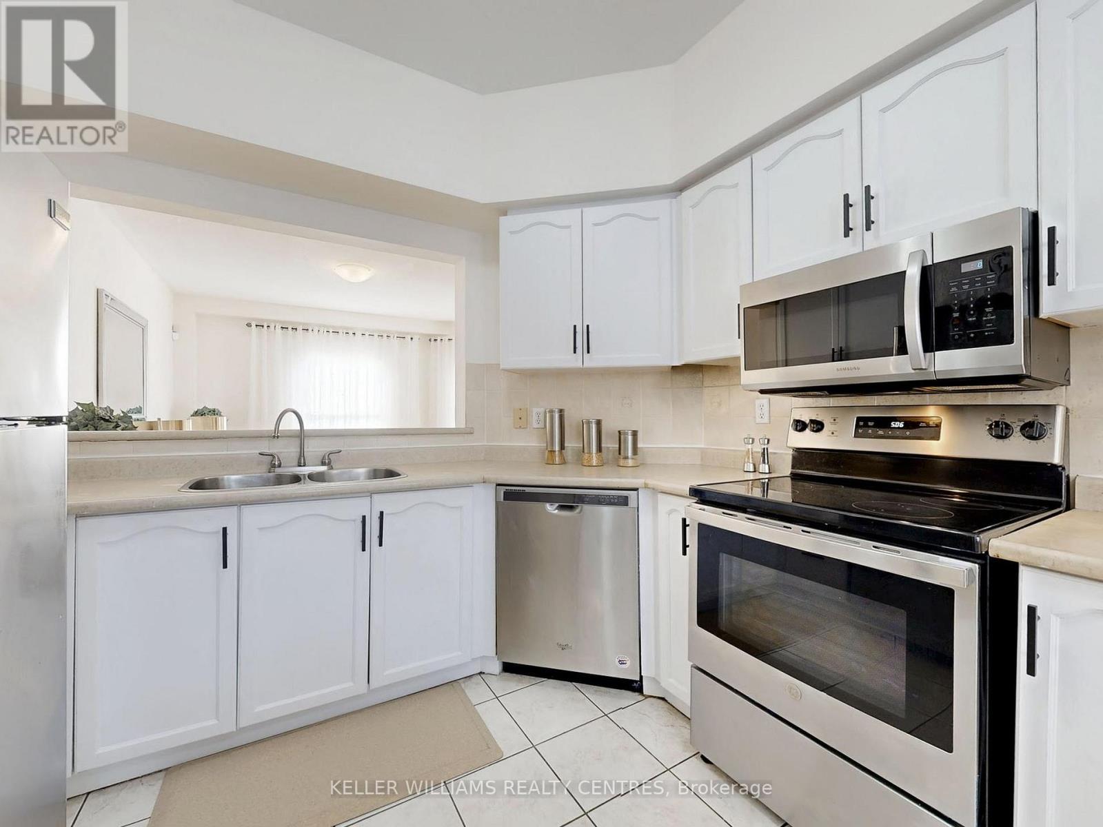 344 John West Way, Aurora, Ontario  L4G 7J4 - Photo 7 - N12775544