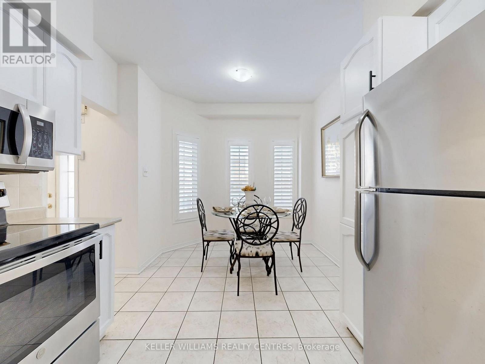 344 John West Way, Aurora, Ontario  L4G 7J4 - Photo 8 - N12775544