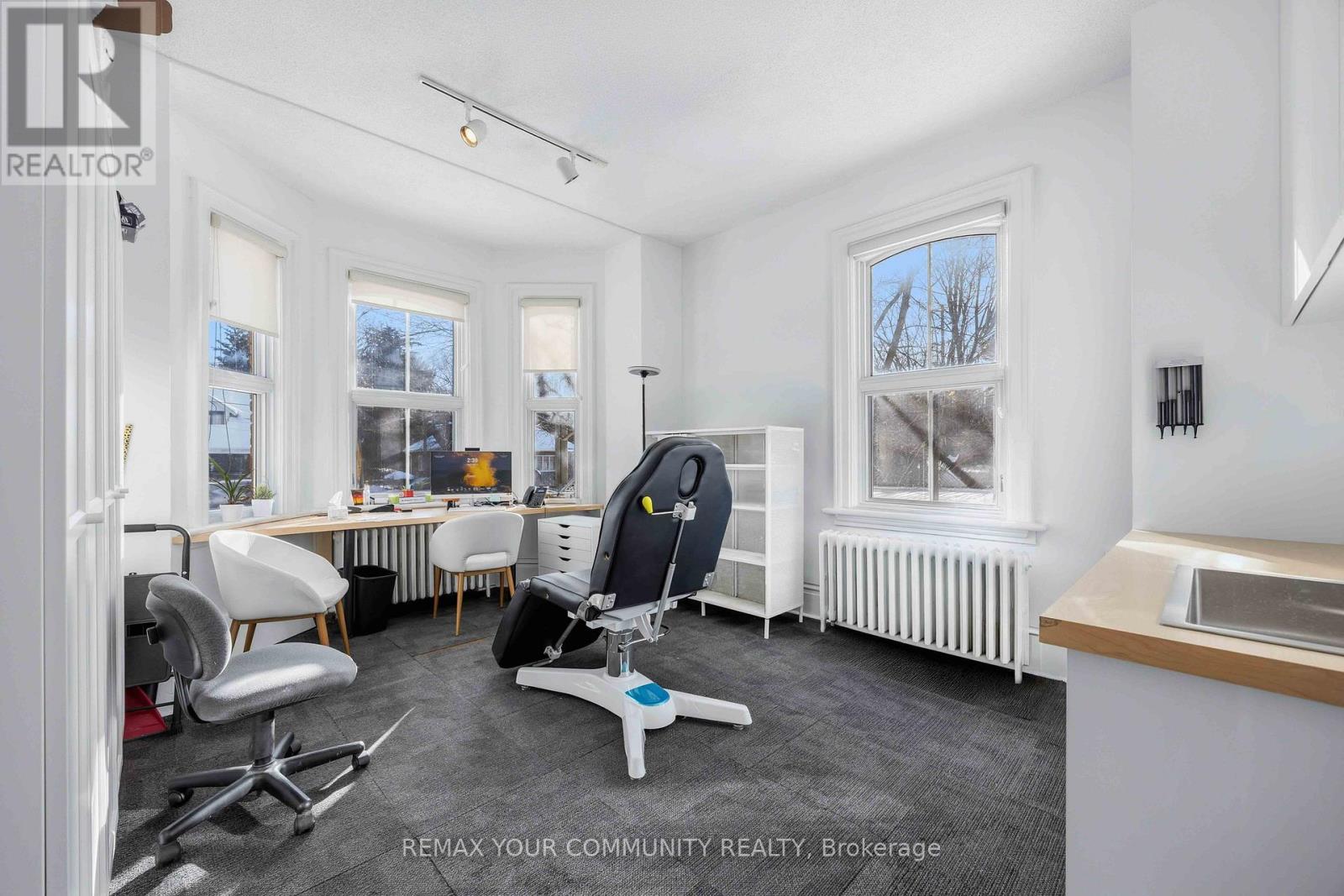 66 Centre Street, Markham, Ontario  L4J 1E9 - Photo 12 - N12775546