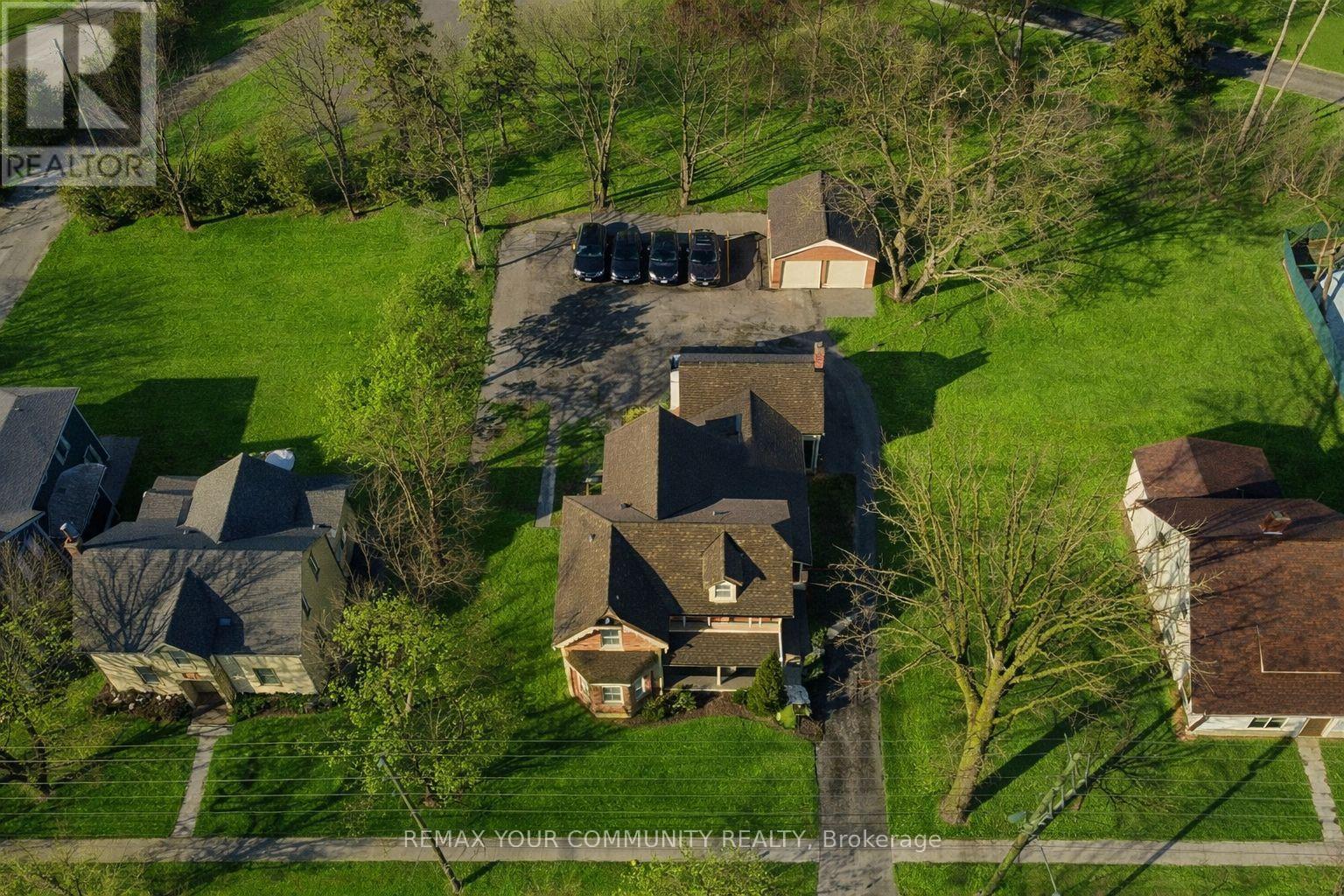 66 Centre Street, Markham, Ontario  L4J 1E9 - Photo 4 - N12775546