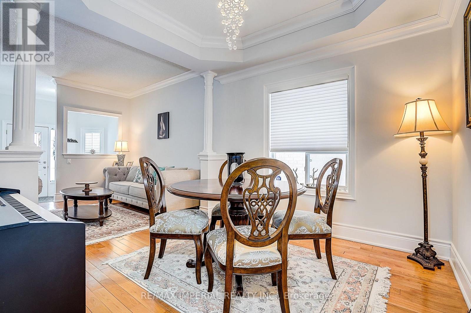 42 English Oak Drive, Richmond Hill, Ontario  L4E 3W2 - Photo 10 - N12775556