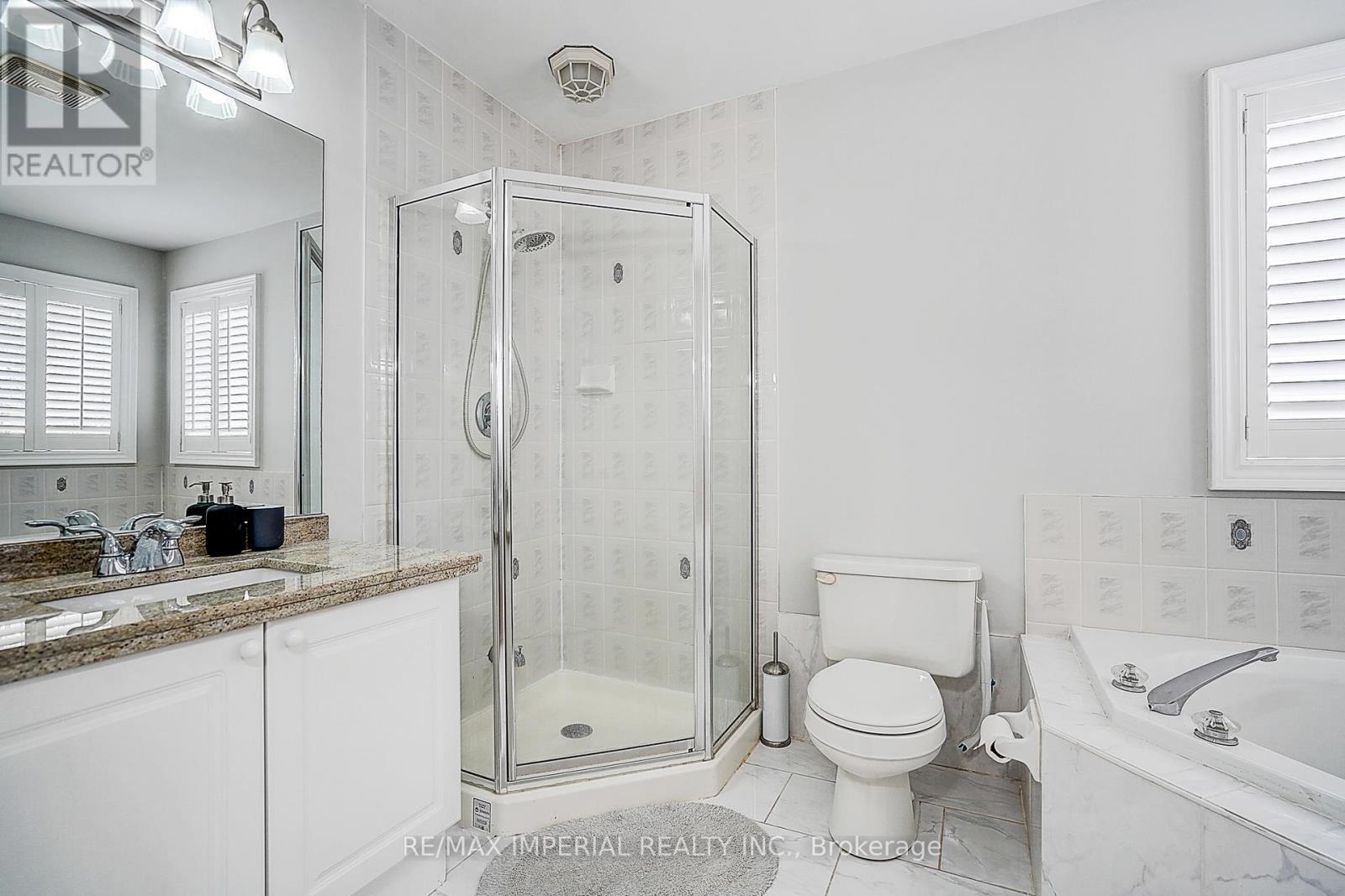 42 English Oak Drive, Richmond Hill, Ontario  L4E 3W2 - Photo 25 - N12775556