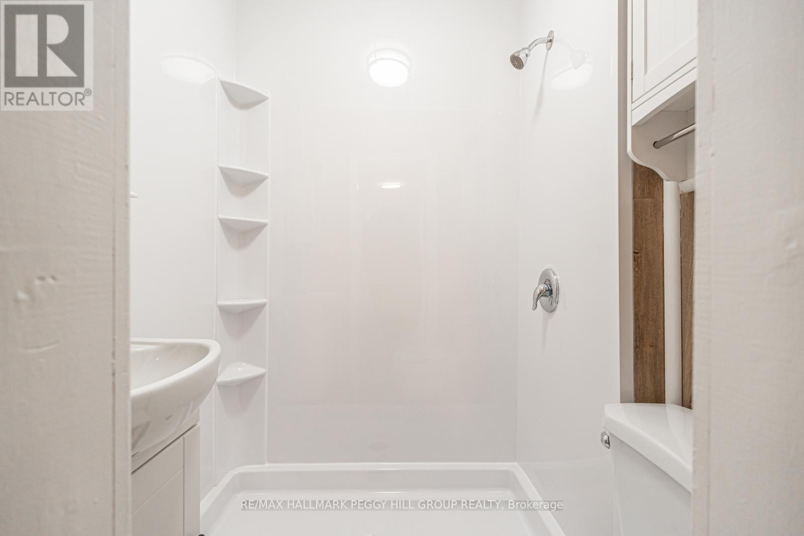 30 Queen Street W, Springwater, Ontario  L0L 1P0 - Photo 15 - S12775512