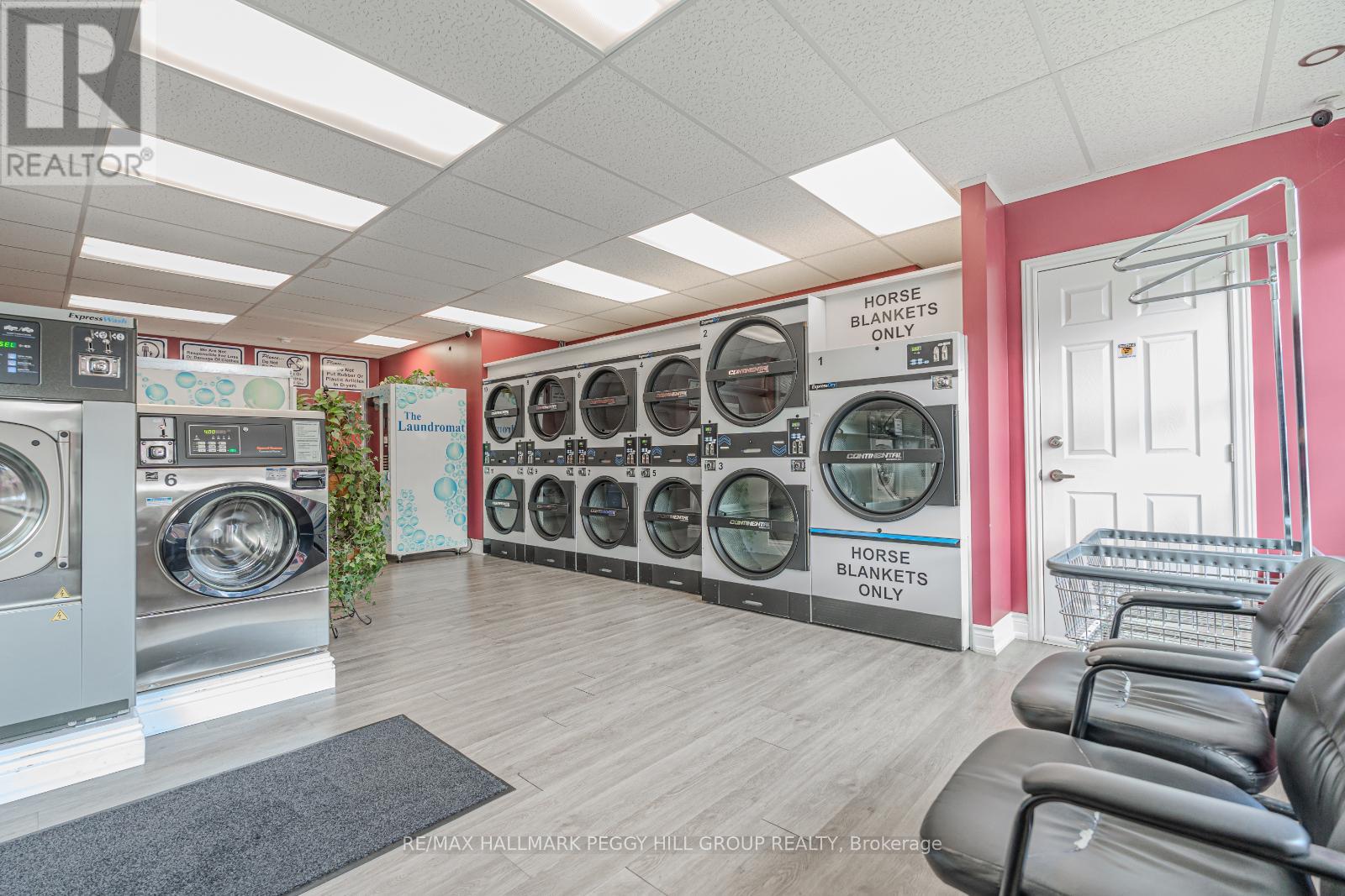 30 Queen Street W, Springwater, Ontario  L0L 1P0 - Photo 4 - S12775532