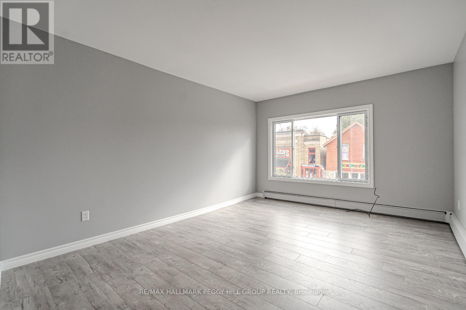 30 Queen Street W, Springwater, Ontario  L0L 1P0 - Photo 9 - S12775532