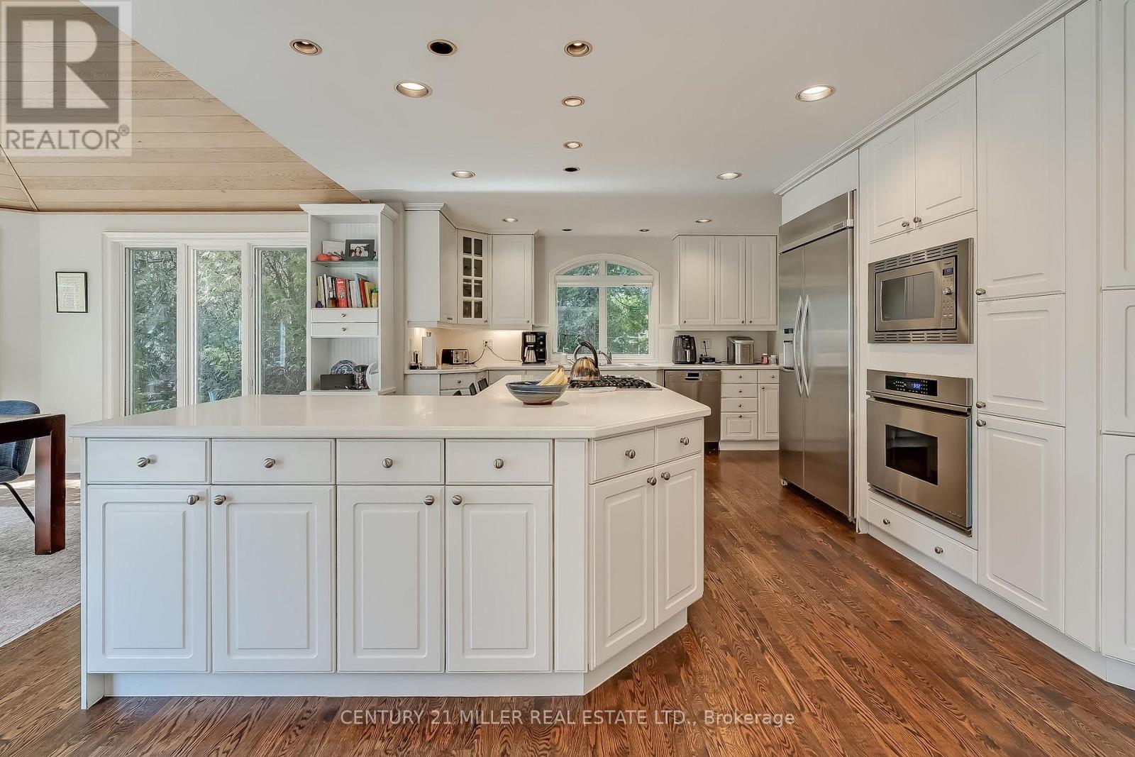 238 Elton Park Road, Oakville, Ontario  L6J 4C1 - Photo 15 - W12775460