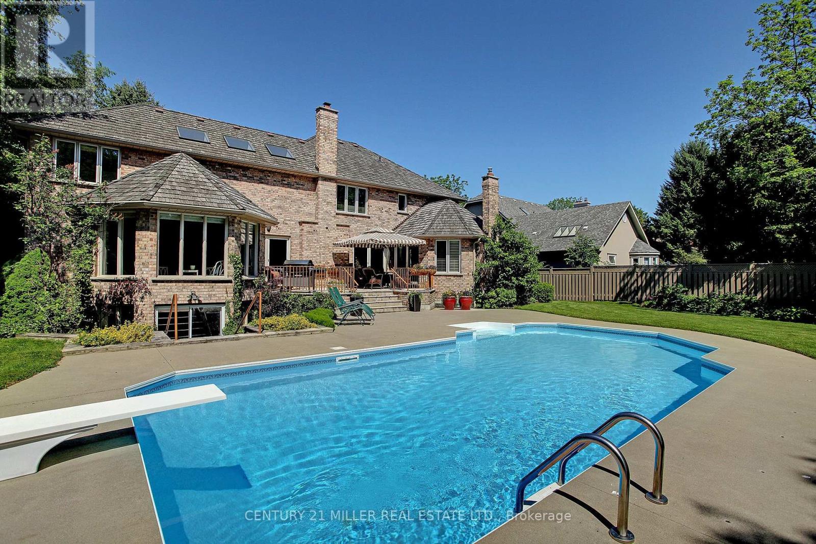 238 Elton Park Road, Oakville, Ontario  L6J 4C1 - Photo 4 - W12775460