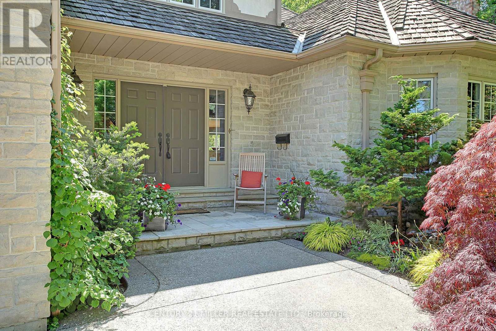 238 Elton Park Road, Oakville, Ontario  L6J 4C1 - Photo 8 - W12775460