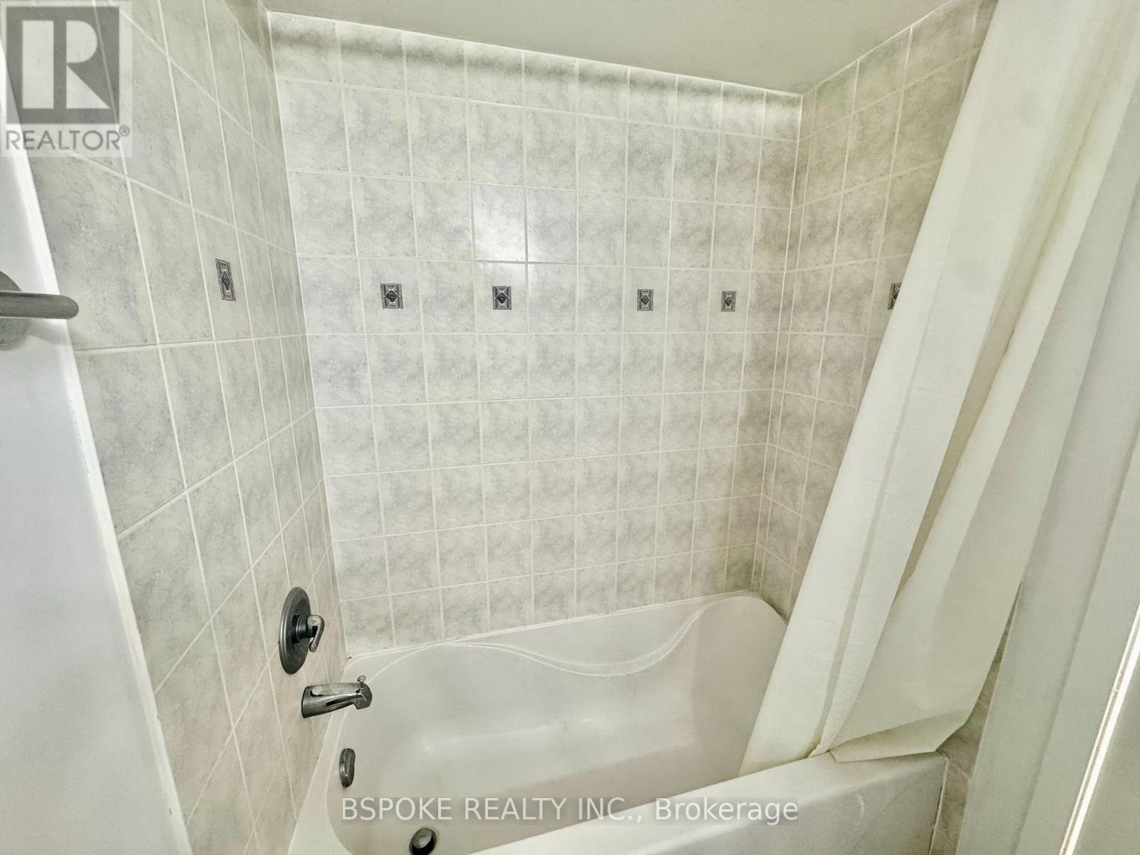 808 - 2464 Weston Road, Toronto, Ontario  M9N 0A2 - Photo 8 - W12775496