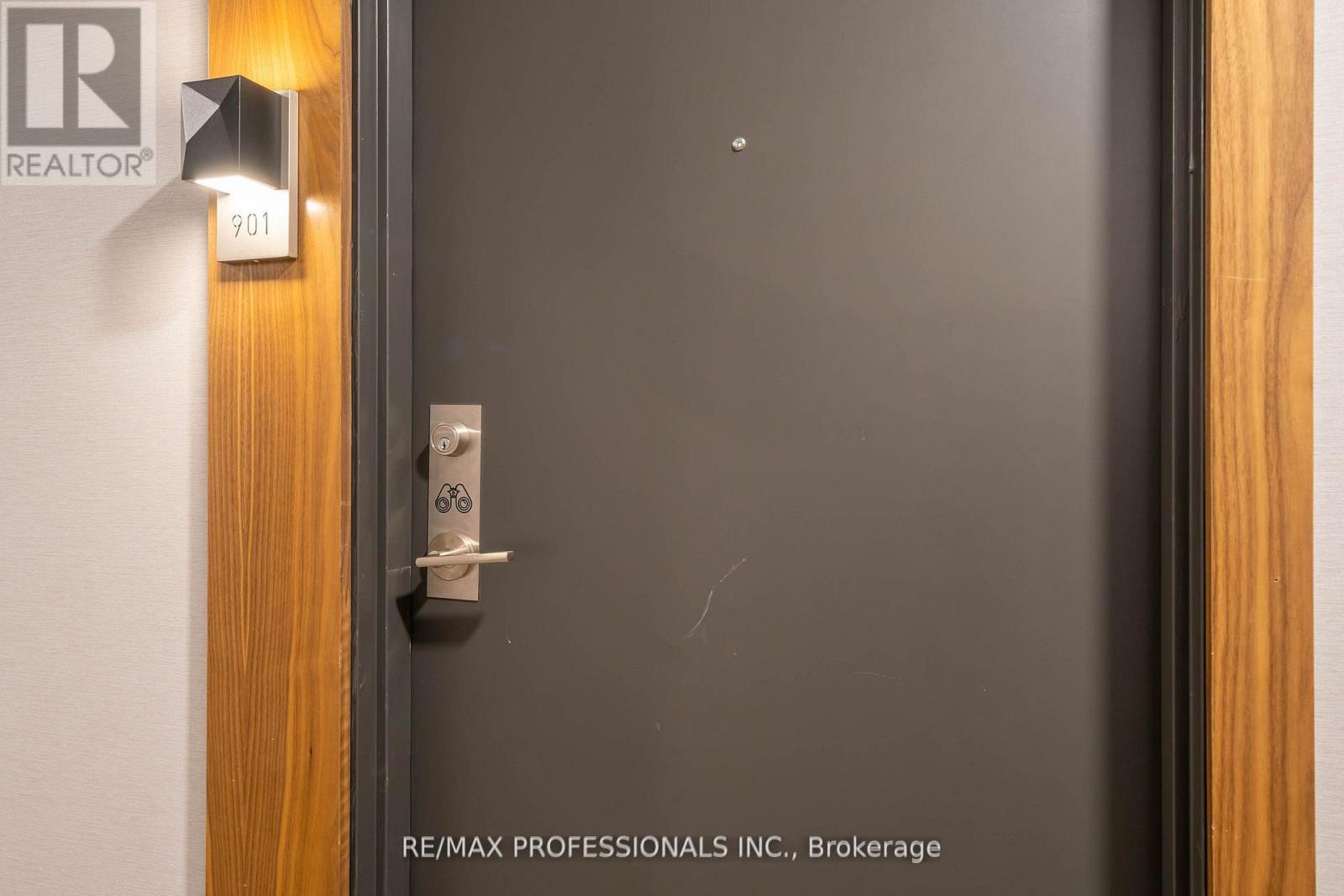 901 - 25 Neighbourhood Lane, Toronto, Ontario  M9Y 0C4 - Photo 3 - W12775500