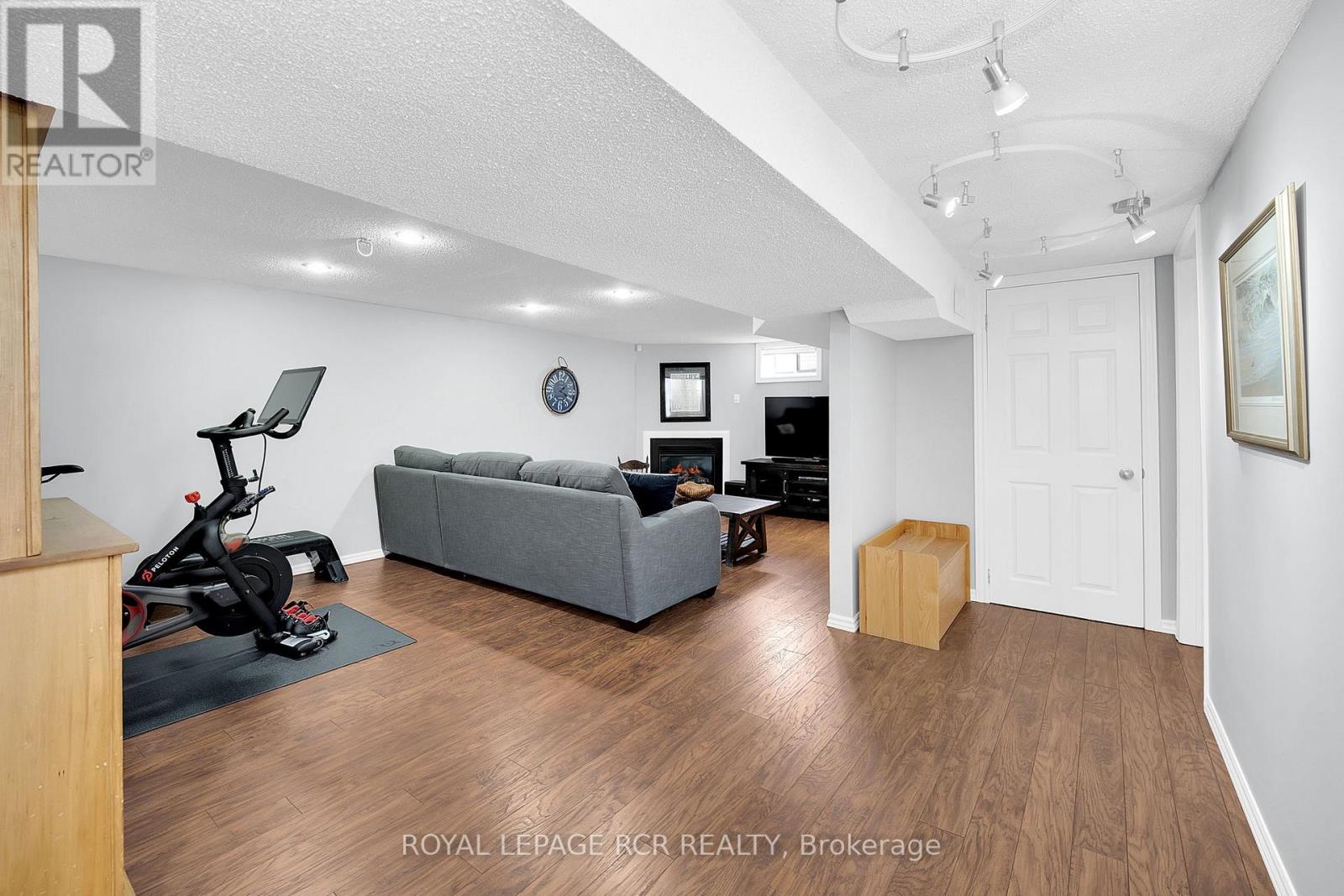 205 Martha Crescent, Caledon, Ontario  L7E 4X2 - Photo 24 - W12775514