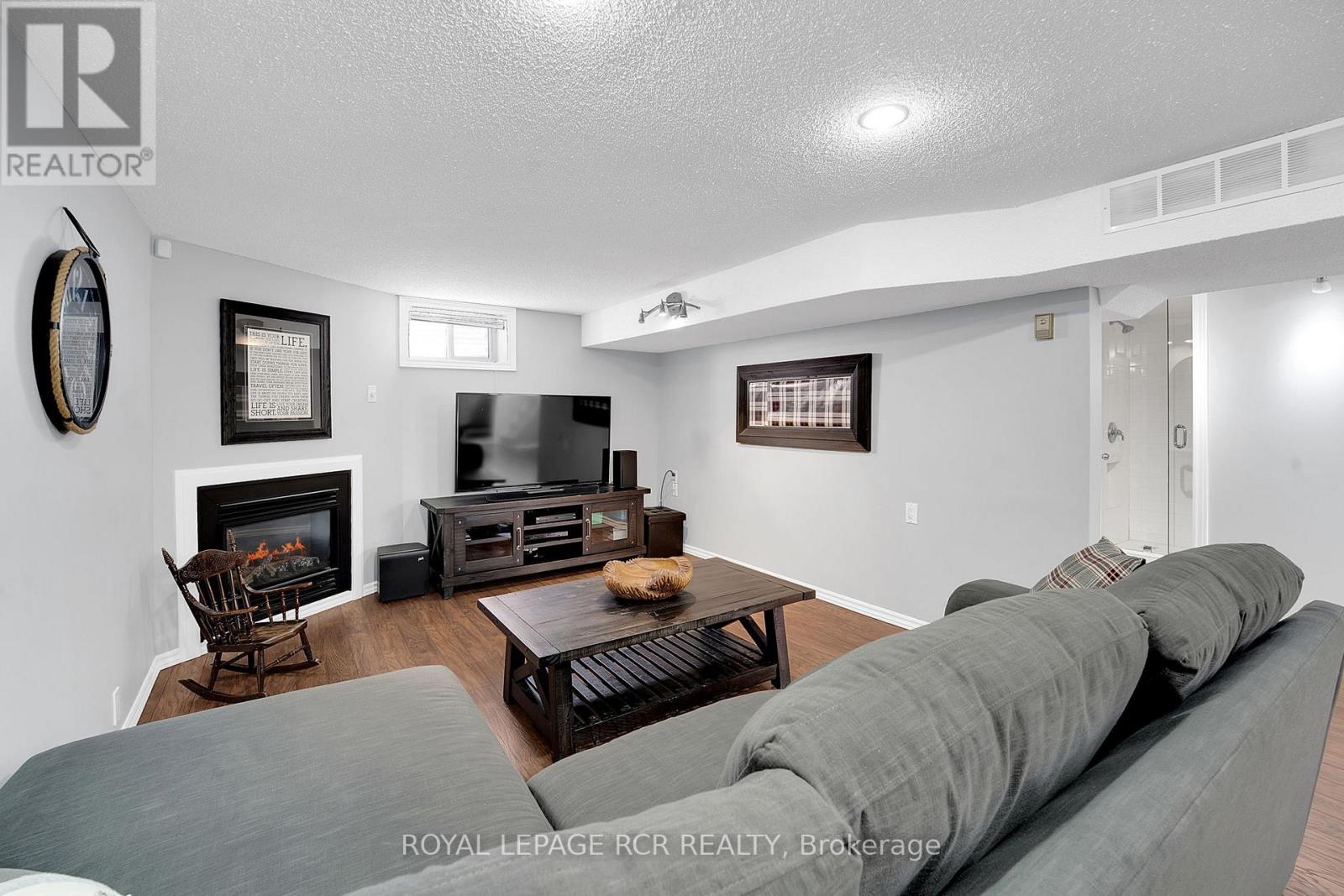 205 Martha Crescent, Caledon, Ontario  L7E 4X2 - Photo 27 - W12775514