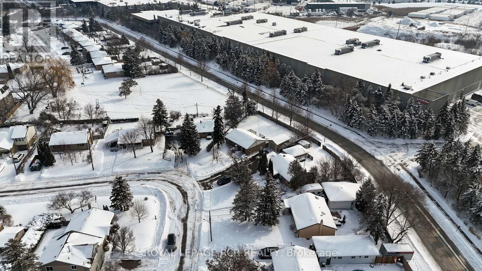 205 Martha Crescent, Caledon, Ontario  L7E 4X2 - Photo 43 - W12775514