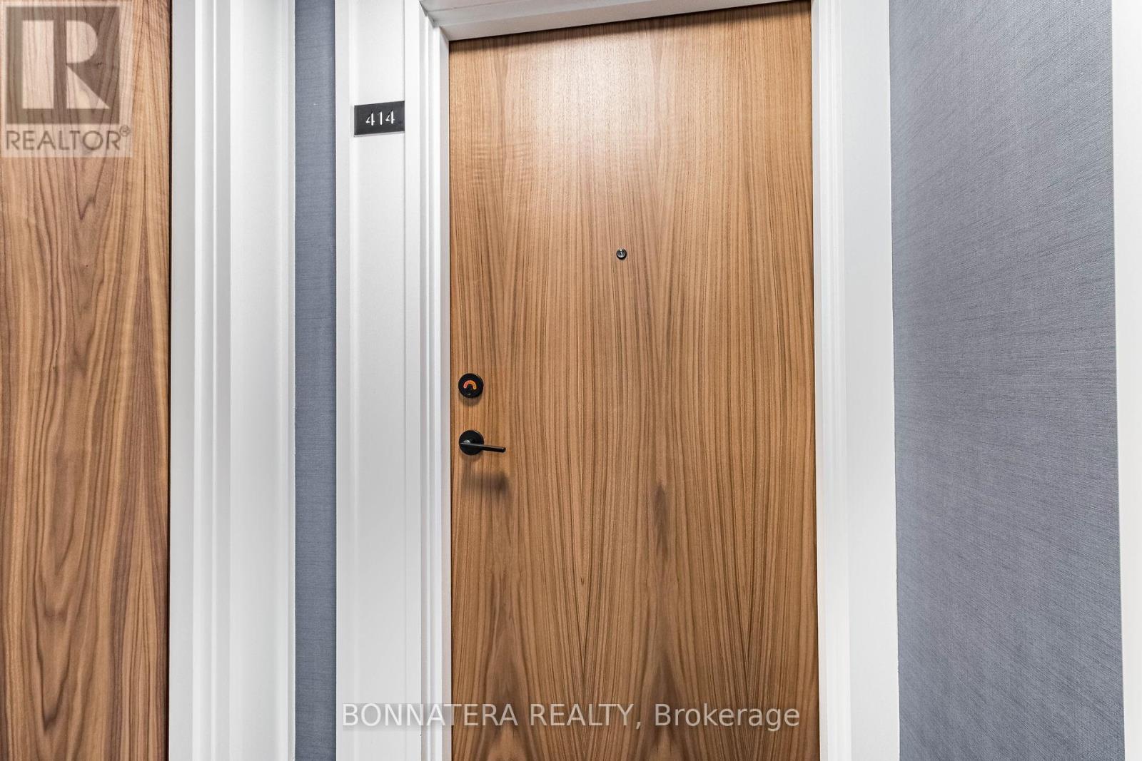 414 - 10 Lagerfeld Drive, Brampton, Ontario  L7A 0H8 - Photo 11 - W12775518