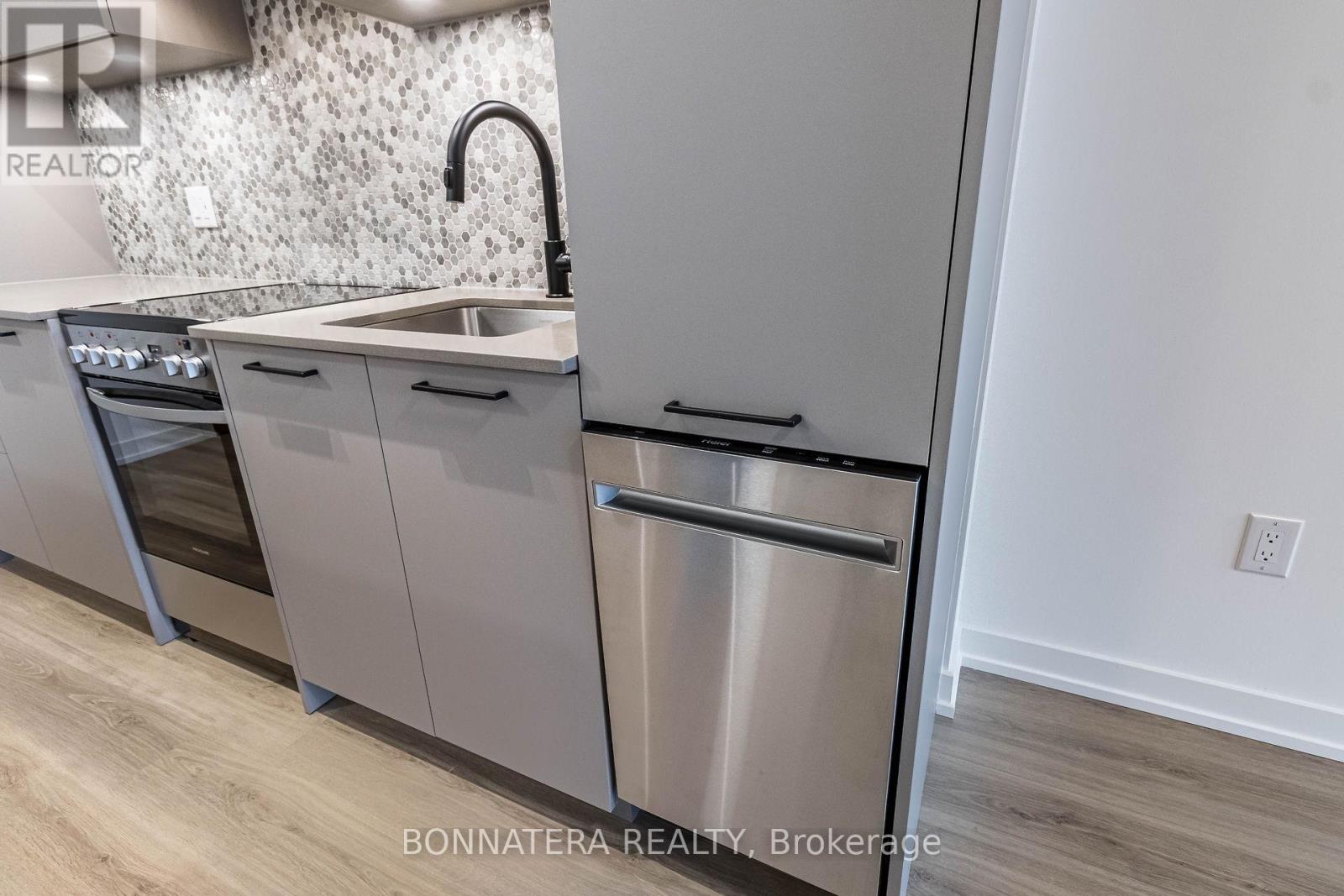 414 - 10 Lagerfeld Drive, Brampton, Ontario  L7A 0H8 - Photo 26 - W12775518