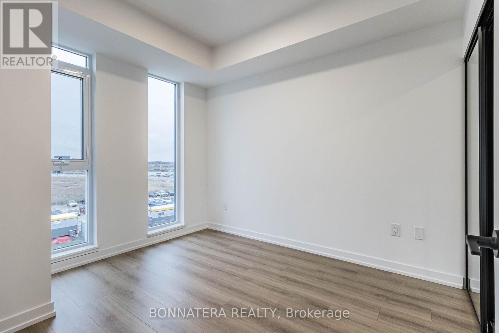 414 - 10 Lagerfeld Drive, Brampton, Ontario  L7A 0H8 - Photo 35 - W12775518