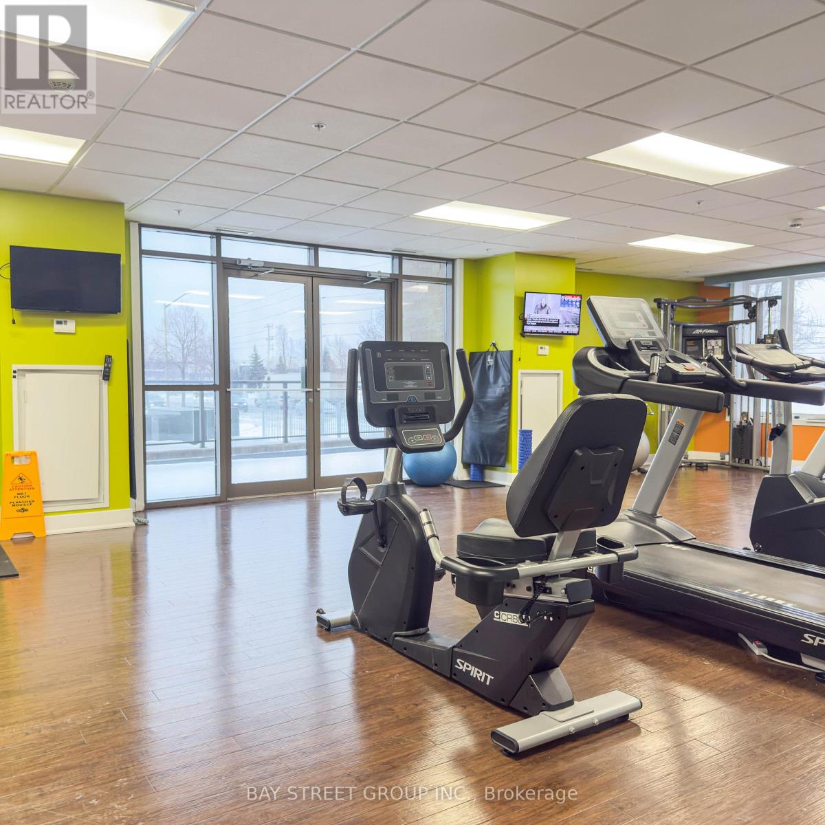 330 - 5010 Corporate Drive, Burlington, Ontario  L7L 0H6 - Photo 4 - W12775548