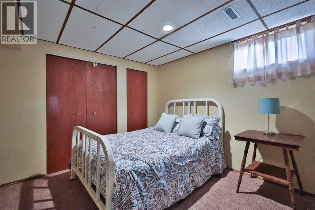 95 N 250 W, Raymond, Alberta  T0K 2S0 - Photo 34 - A2282993