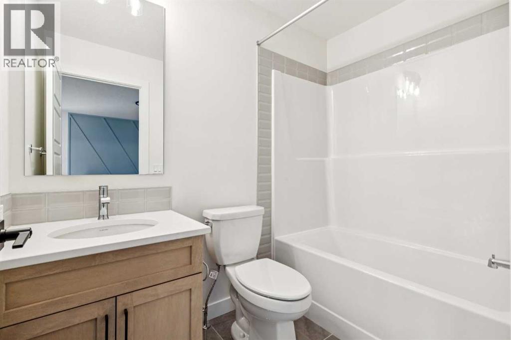 463 Chelsea Port Crossing, Chestermere, Alberta  T1X 3H4 - Photo 28 - A2281209