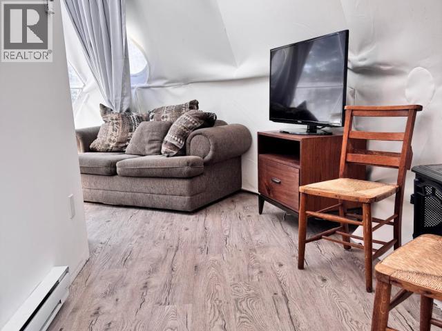 5004 Leonard Rd, Texada Island, British Columbia  V0N 3K0 - Photo 4 - 19634