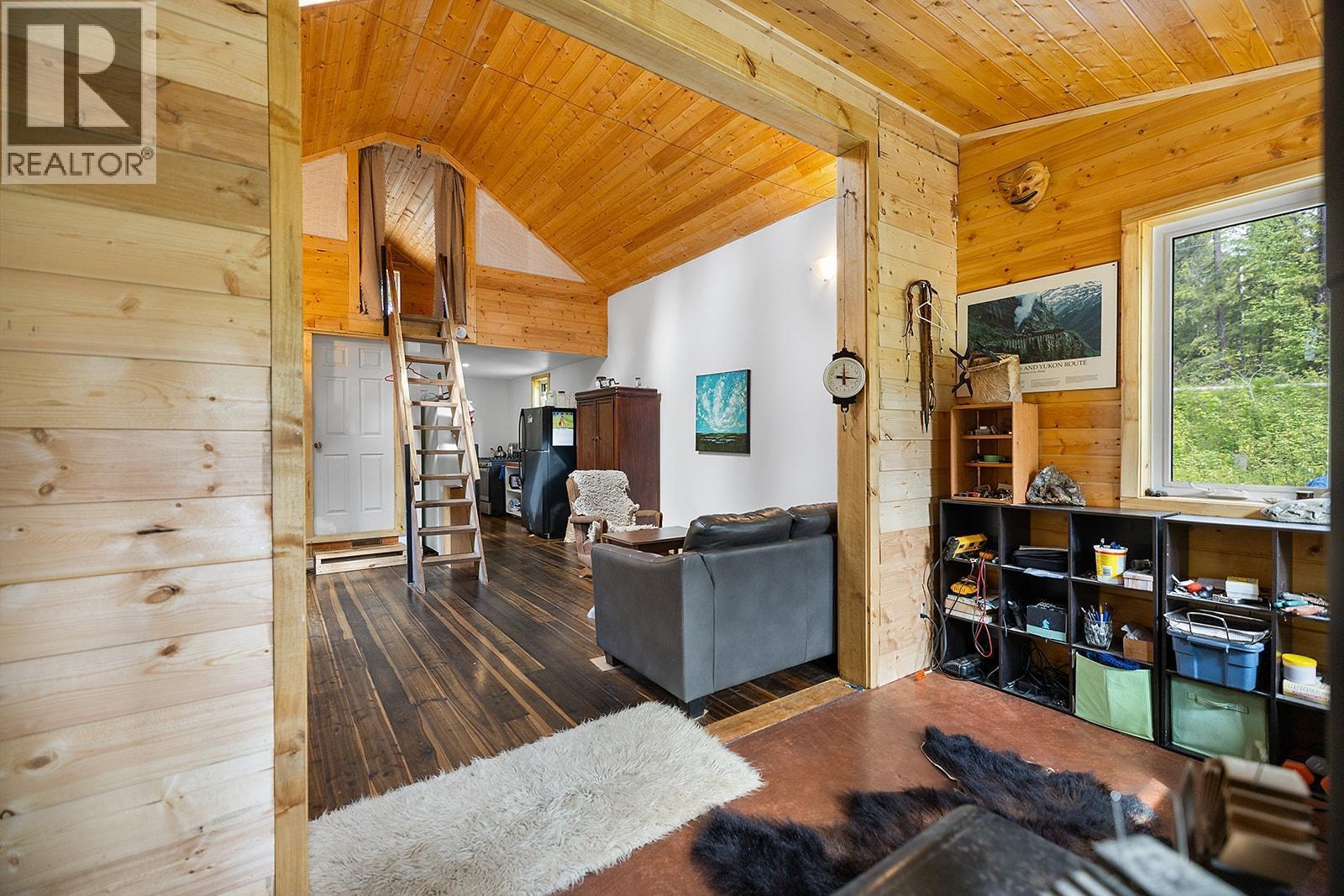 16317 Bowe Road, Crawford Bay, British Columbia  V0B 1E0 - Photo 14 - 10374938