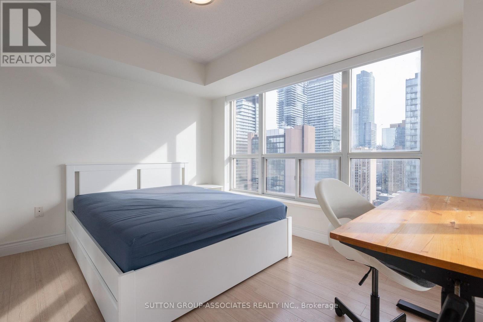 2505 - 909 Bay Street, Toronto (Bay Street Corridor), Ontario  M5S 3G2 - Photo 10 - C12743266