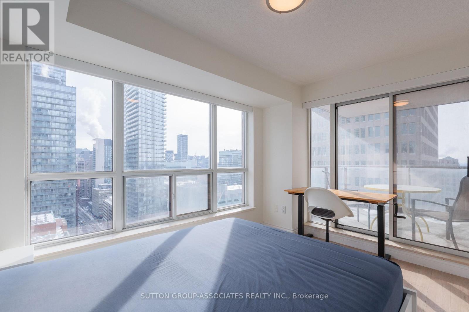 2505 - 909 Bay Street, Toronto (Bay Street Corridor), Ontario  M5S 3G2 - Photo 13 - C12743266