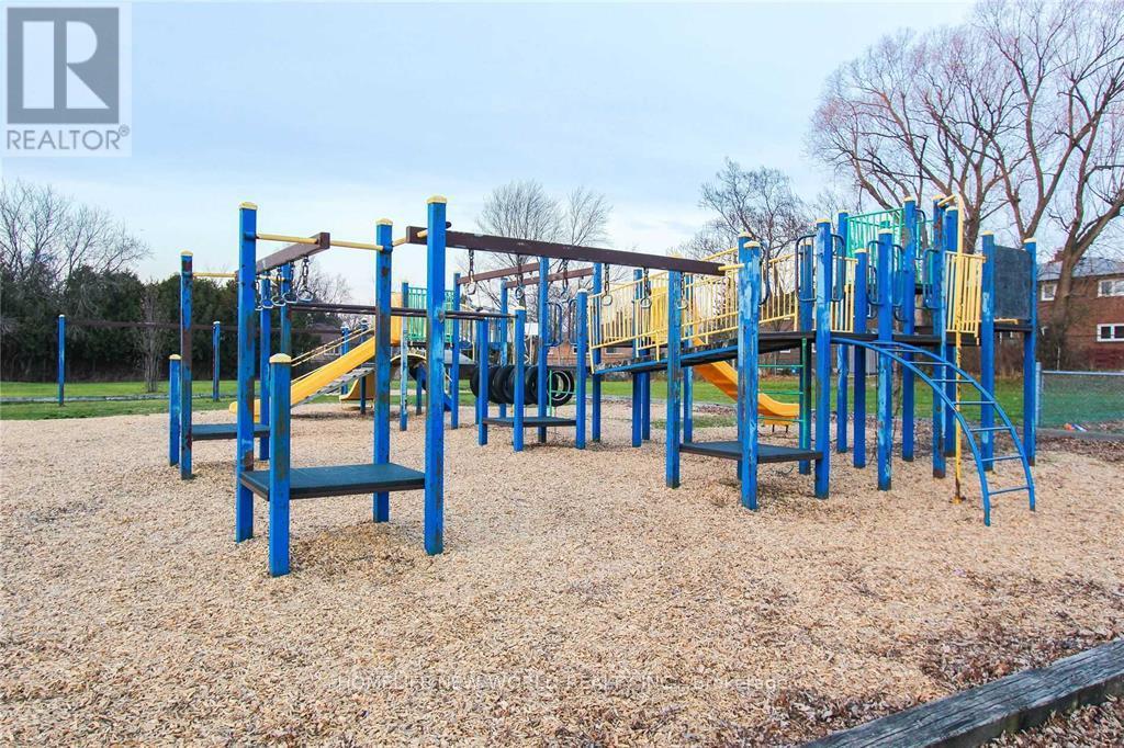 Lower Level - 135 Pineway Boulevard, Toronto (Bayview Woods-Steeles), Ontario  M2H 1A9 - Photo 8 - C12728940