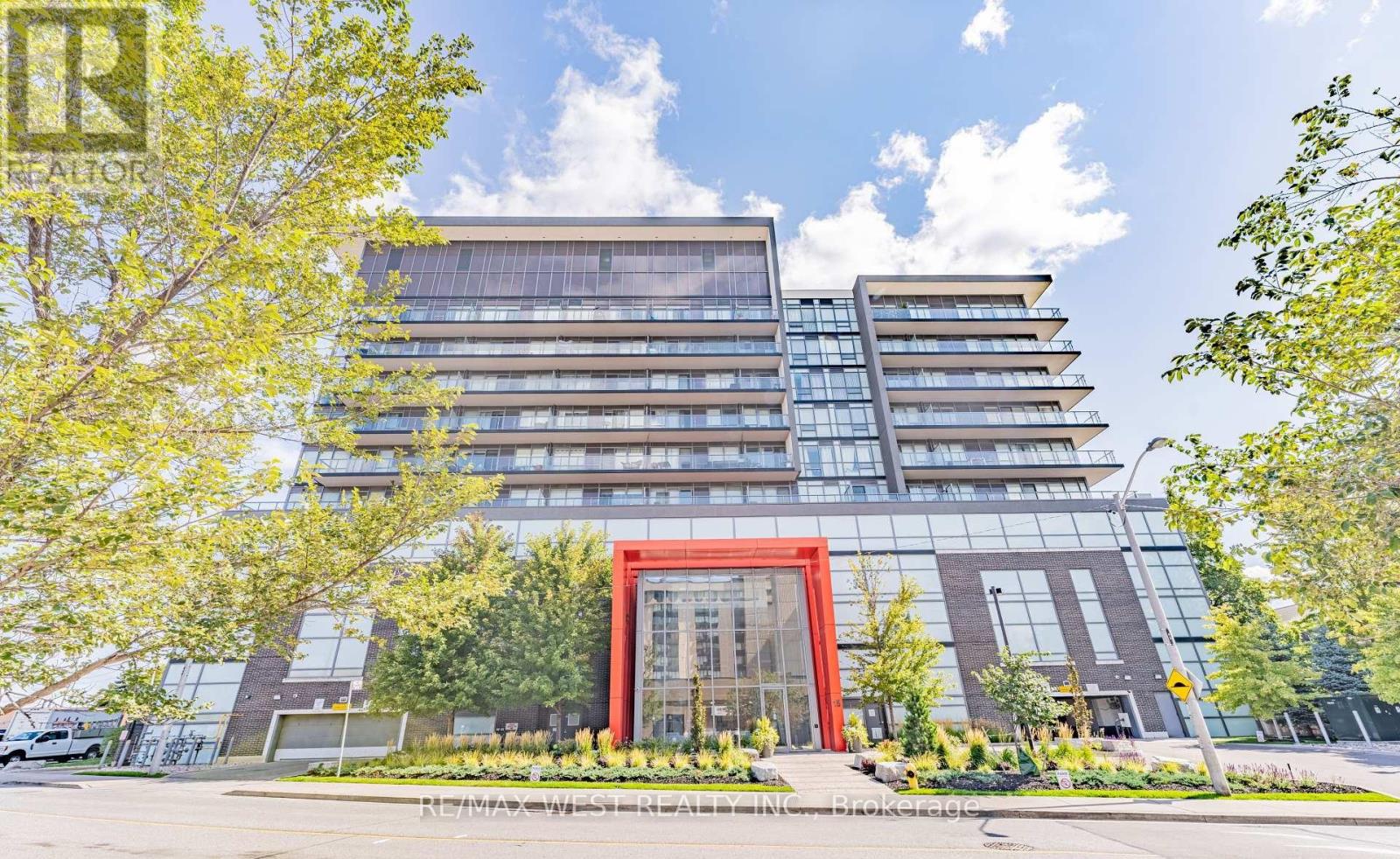 625 - 15 James Finlay Way, Toronto, Ontario  M3M 0B3 - Photo 1 - W12772218
