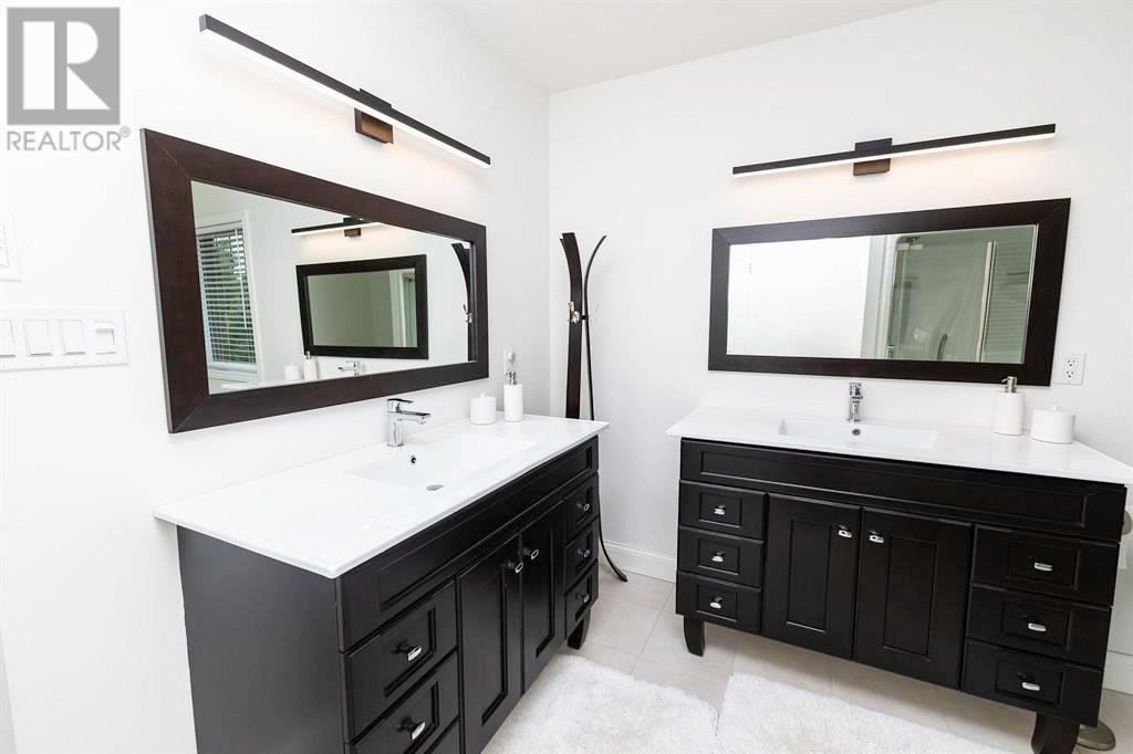 857 Sunnyside Beach Rd, Sault Ste. Marie, Ontario  P6A 6K4 - Photo 34 - SM260217