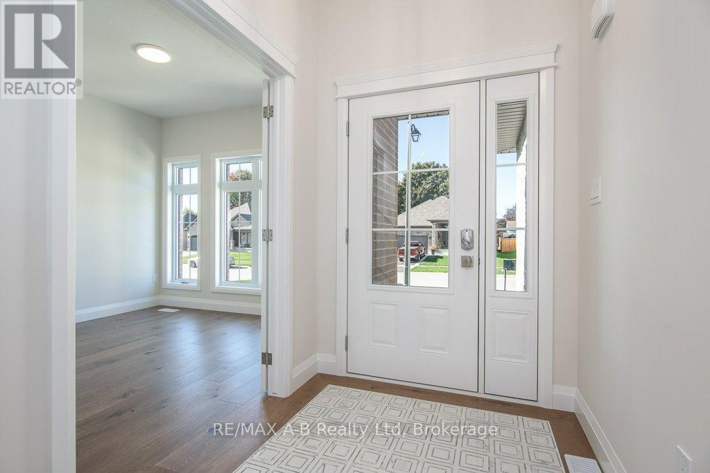 17 Diamond Street, East Zorra-Tavistock, Ontario  N0B 2R0 - Photo 11 - X12775662