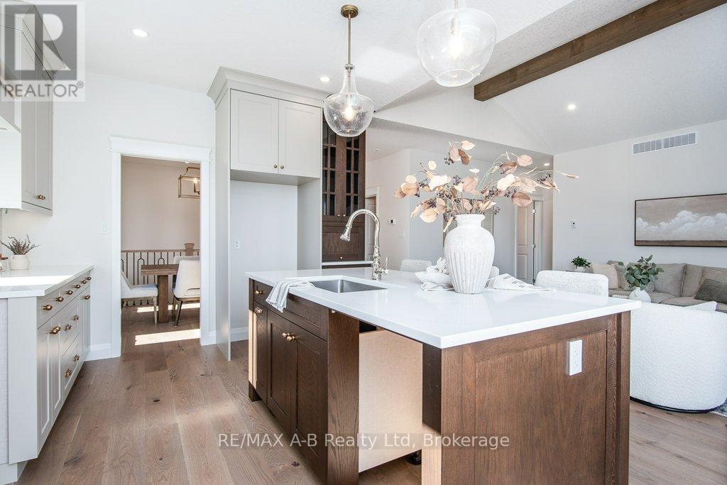 17 Diamond Street, East Zorra-Tavistock, Ontario  N0B 2R0 - Photo 29 - X12775662