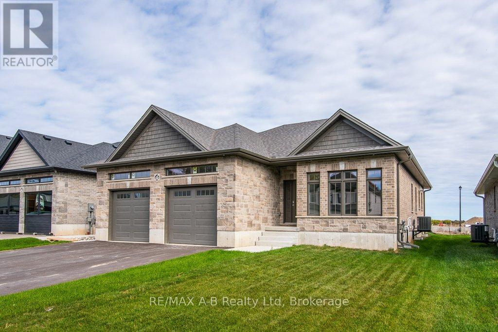 17 Diamond Street, East Zorra-Tavistock, Ontario  N0B 2R0 - Photo 3 - X12775662