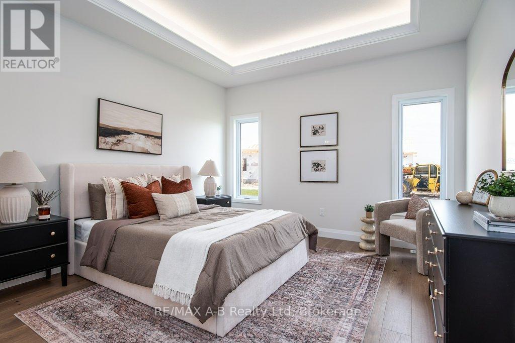 17 Diamond Street, East Zorra-Tavistock, Ontario  N0B 2R0 - Photo 34 - X12775662