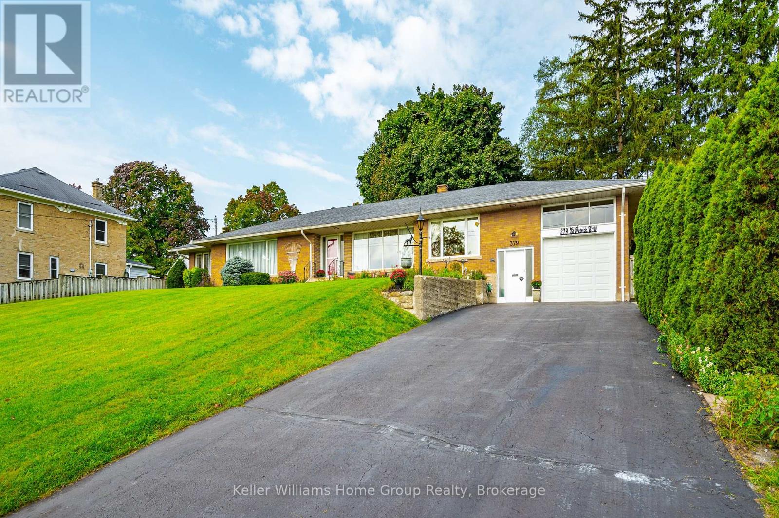 379 St Patrick Street W, Centre Wellington, Ontario  N1M 1L8 - Photo 2 - X12775814