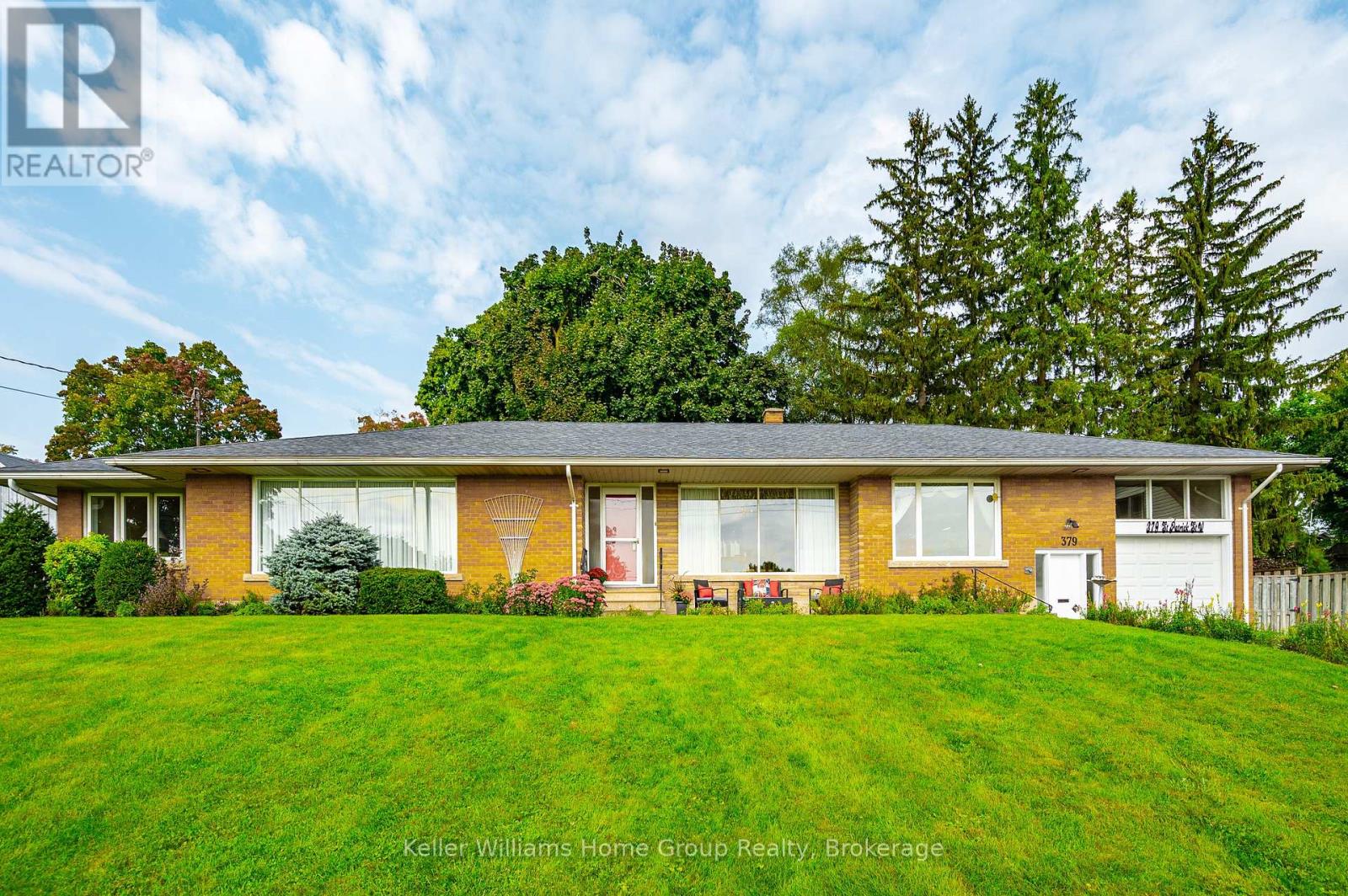 379 St Patrick Street W, Centre Wellington, Ontario  N1M 1L8 - Photo 3 - X12775814