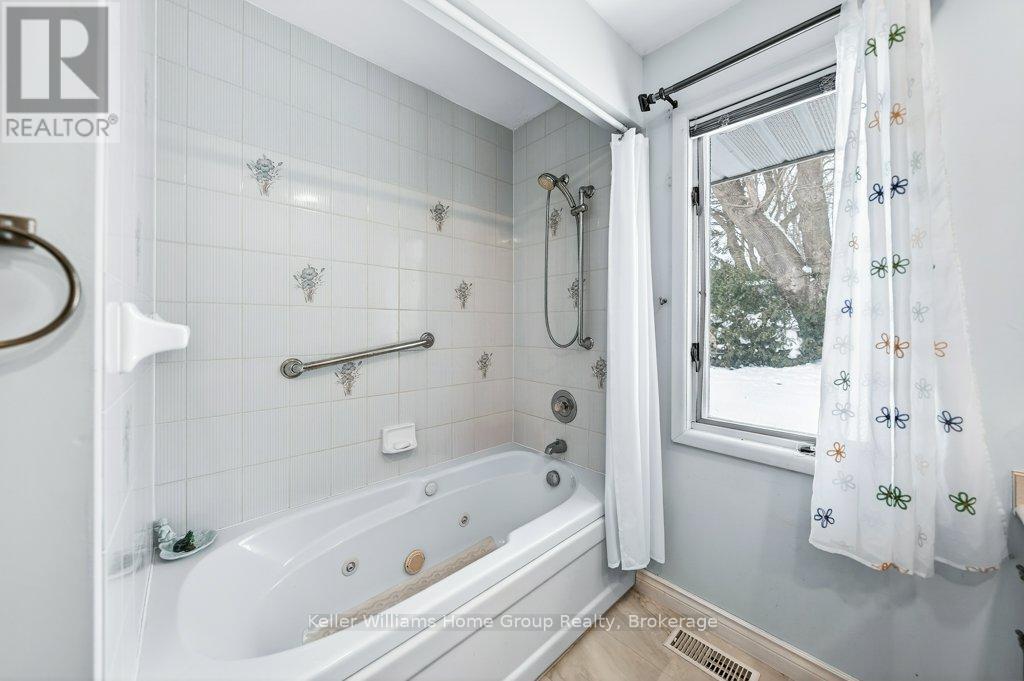 379 St Patrick Street W, Centre Wellington, Ontario  N1M 1L8 - Photo 31 - X12775814