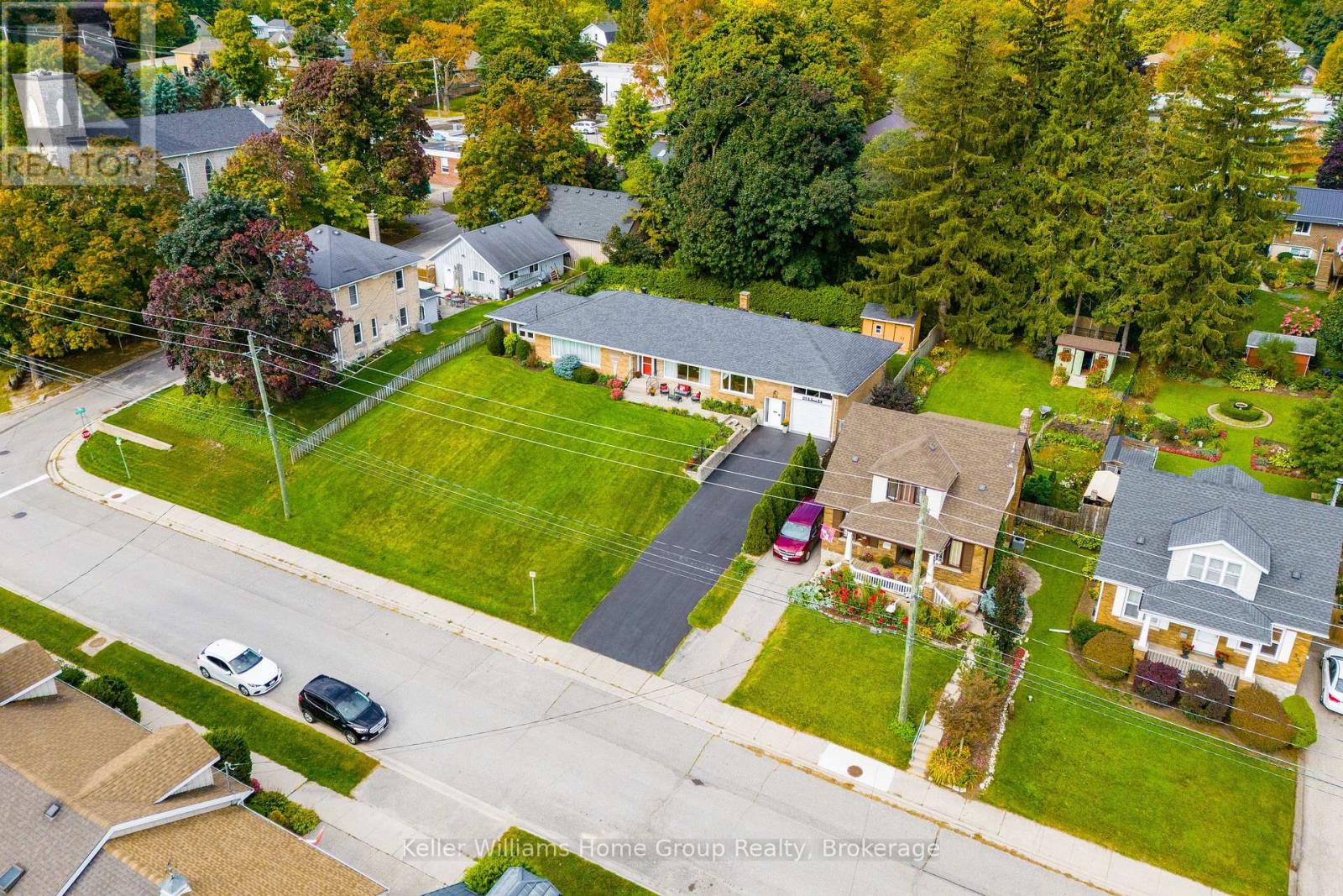 379 St Patrick Street W, Centre Wellington, Ontario  N1M 1L8 - Photo 42 - X12775814