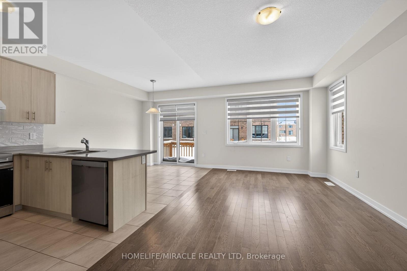 32 Lavender Road, Thorold, Ontario  L3B 0E9 - Photo 7 - X12769930