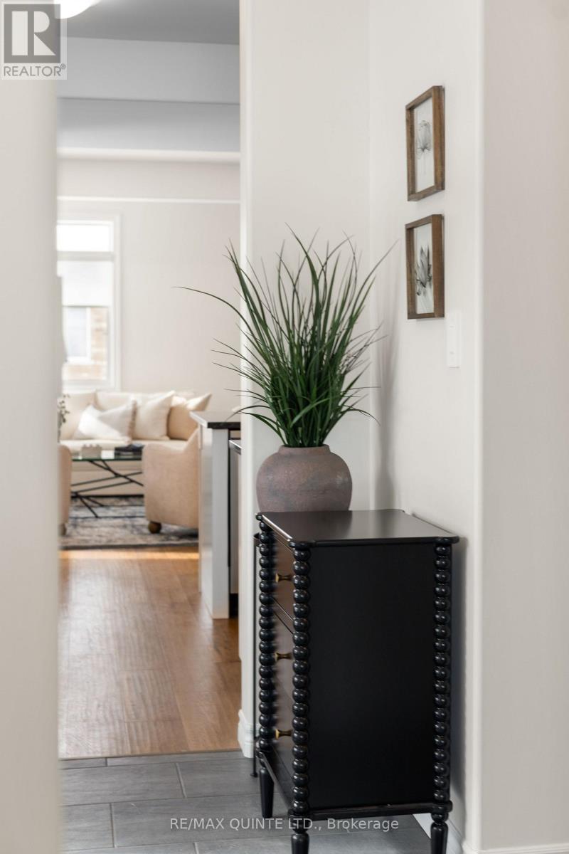 1 Miramichi Street, Belleville (Thurlow Ward), Ontario  K8N 0T3 - Photo 10 - X12775696