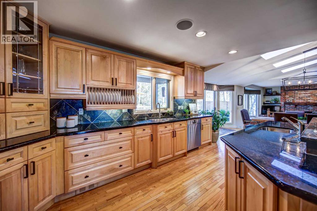 263236 Range Road 293, Rural Rocky View County, Alberta  T4A 0N3 - Photo 16 - A2283360