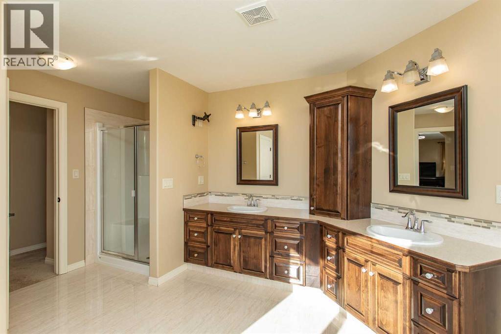 3 Regal Court, Sylvan Lake, Alberta  T4S 0G2 - Photo 22 - A2284811