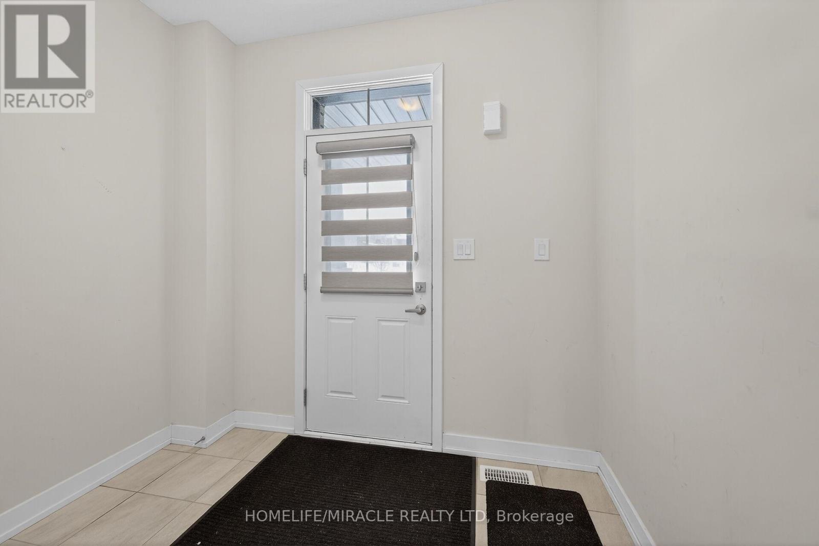 32 Lavender Road, Thorold, Ontario  L3B 0E9 - Photo 4 - X12769930