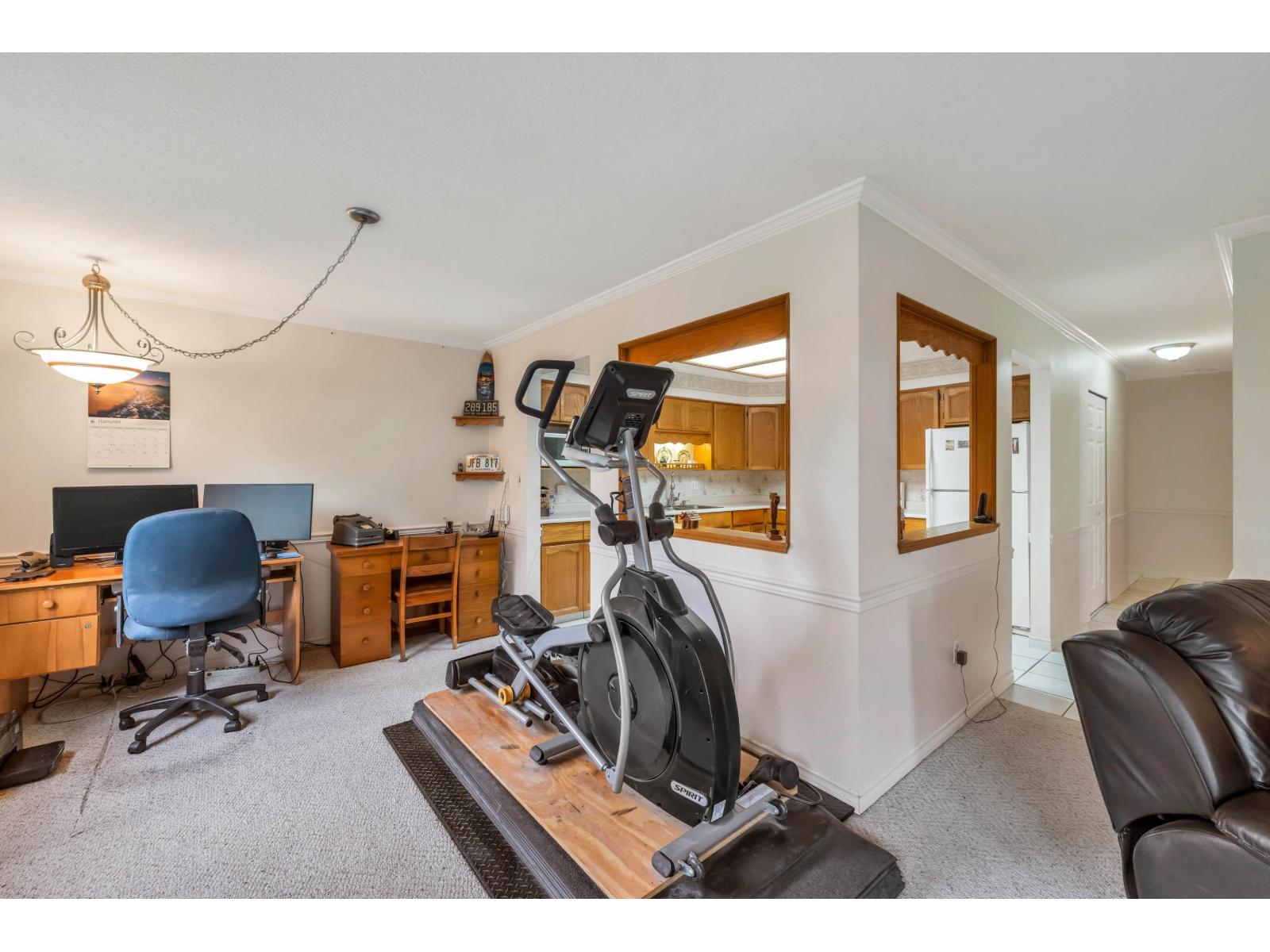 215 33090 George Ferguson Way, Abbotsford, British Columbia  V2S 6Y2 - Photo 9 - R3087866