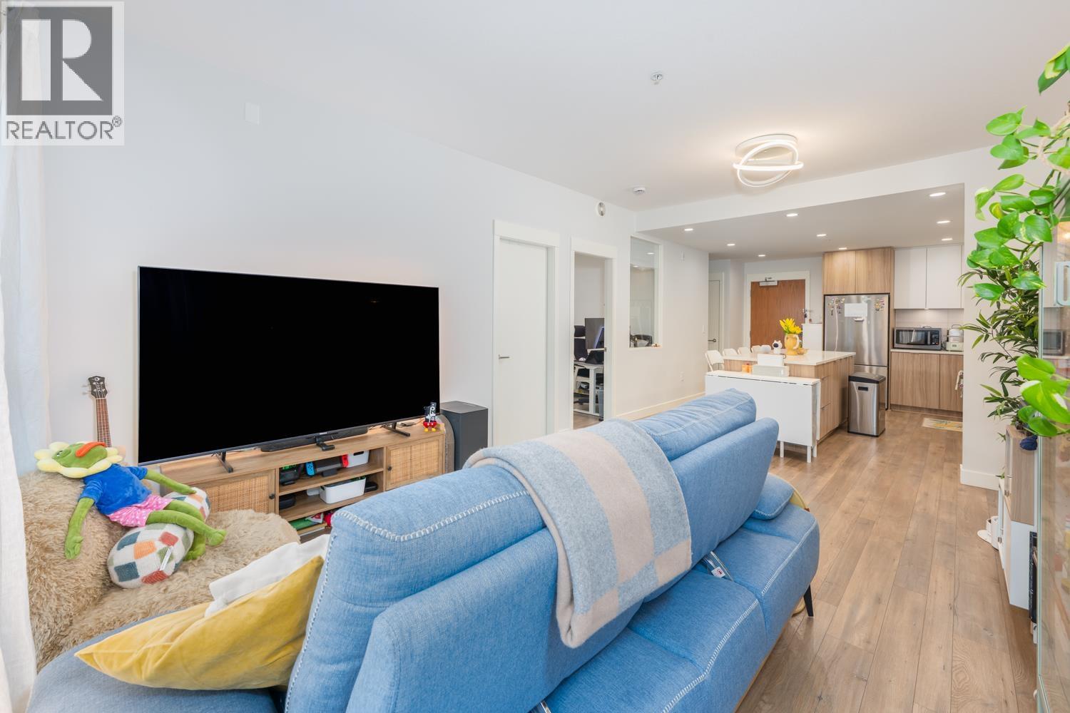 403 750 Dogwood Street, Coquitlam, British Columbia  V3J 4B7 - Photo 11 - R3088163