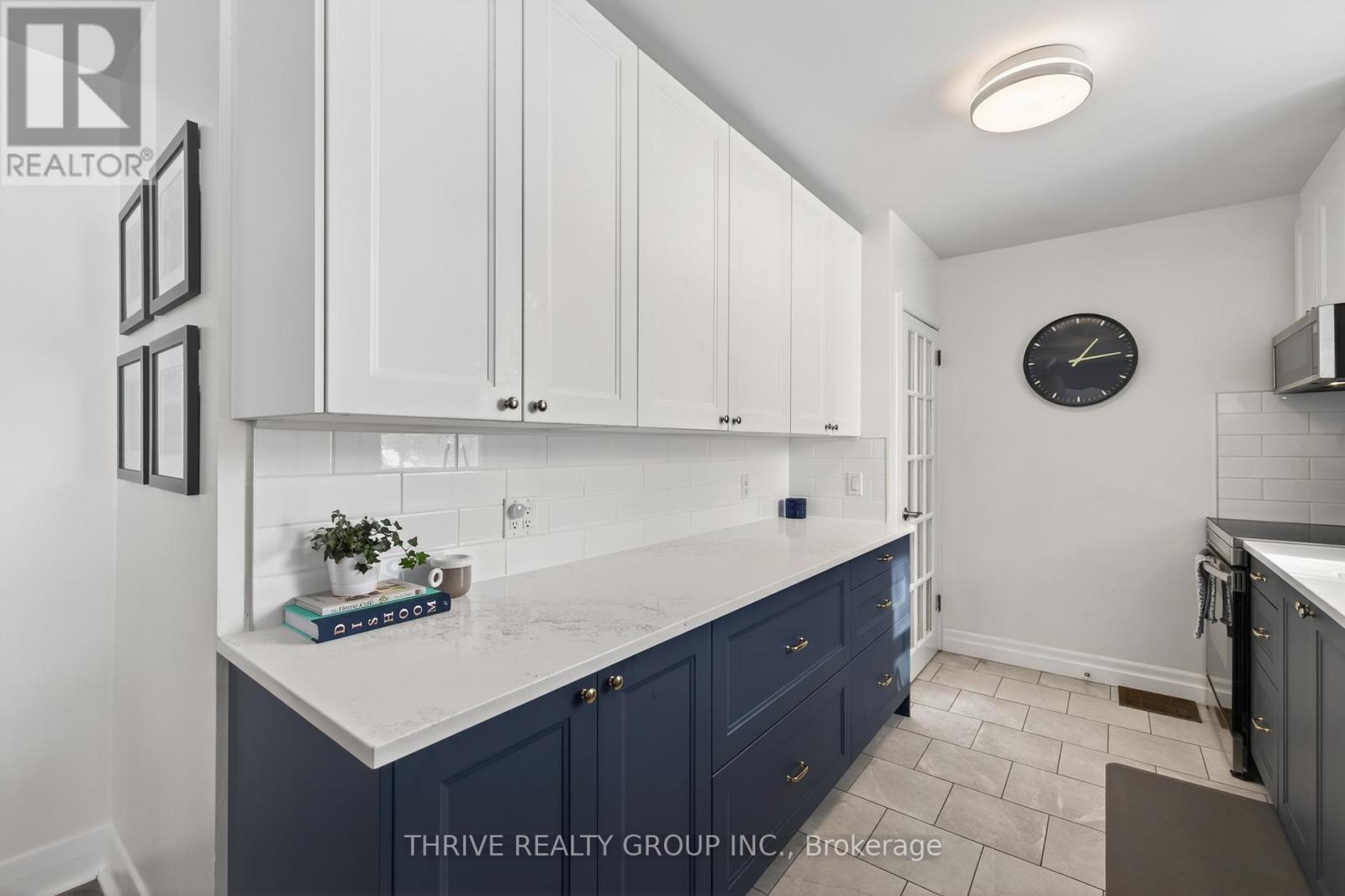 34 Devonshire Avenue, London South, Ontario  N6C 2H4 - Photo 13 - X12775580