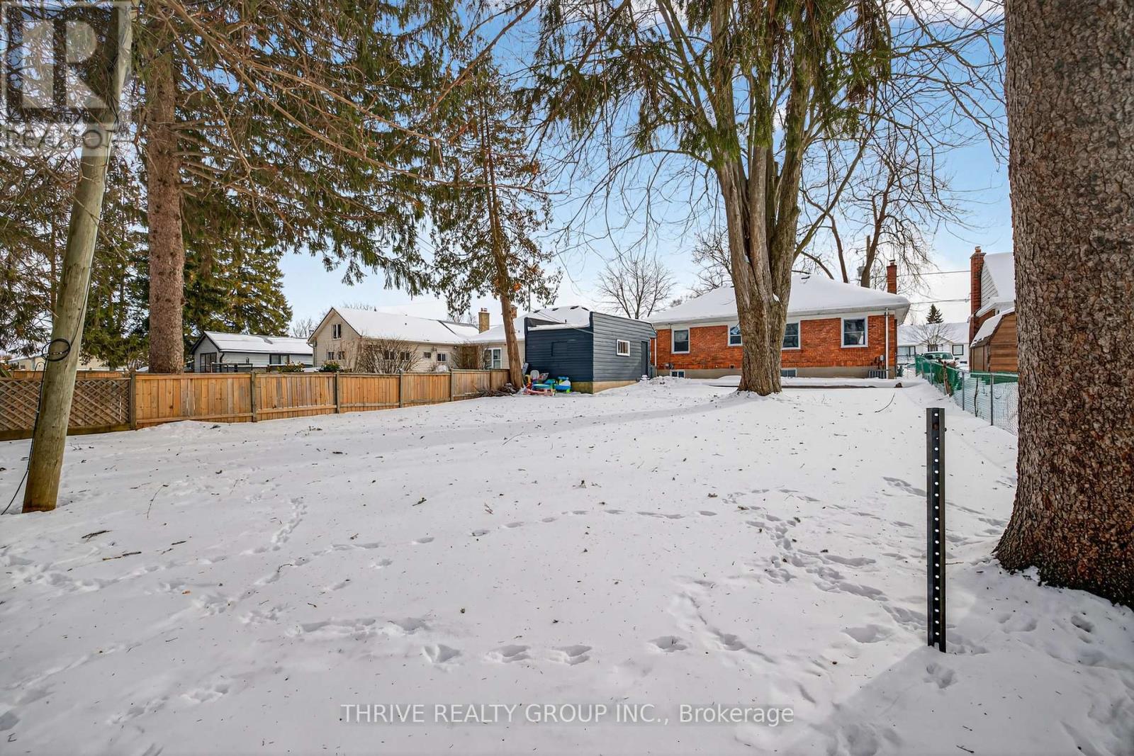 34 Devonshire Avenue, London South, Ontario  N6C 2H4 - Photo 38 - X12775580