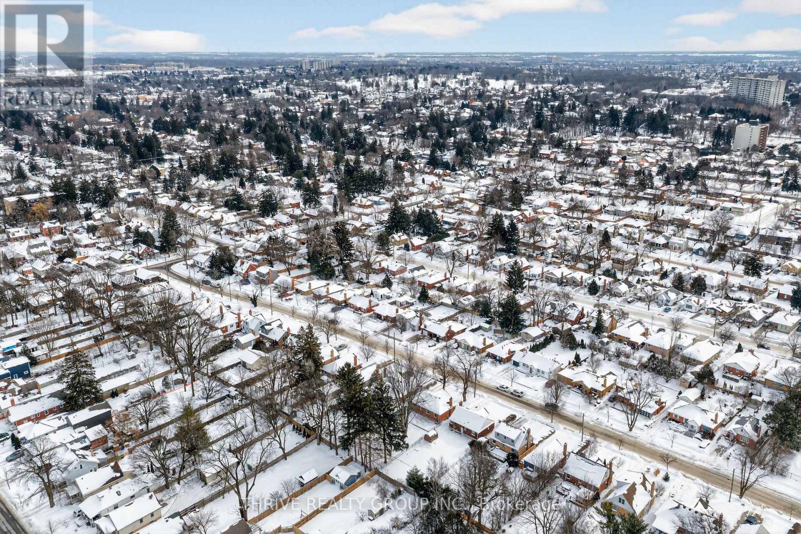 34 Devonshire Avenue, London South, Ontario  N6C 2H4 - Photo 43 - X12775580